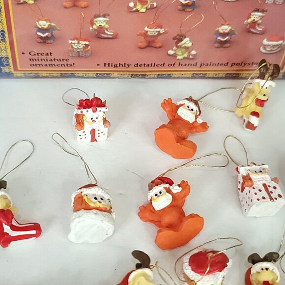 Set of 18 Miniature Hand Painted Garfield & Odie Ornaments by Paws  - Picture 4 of 6